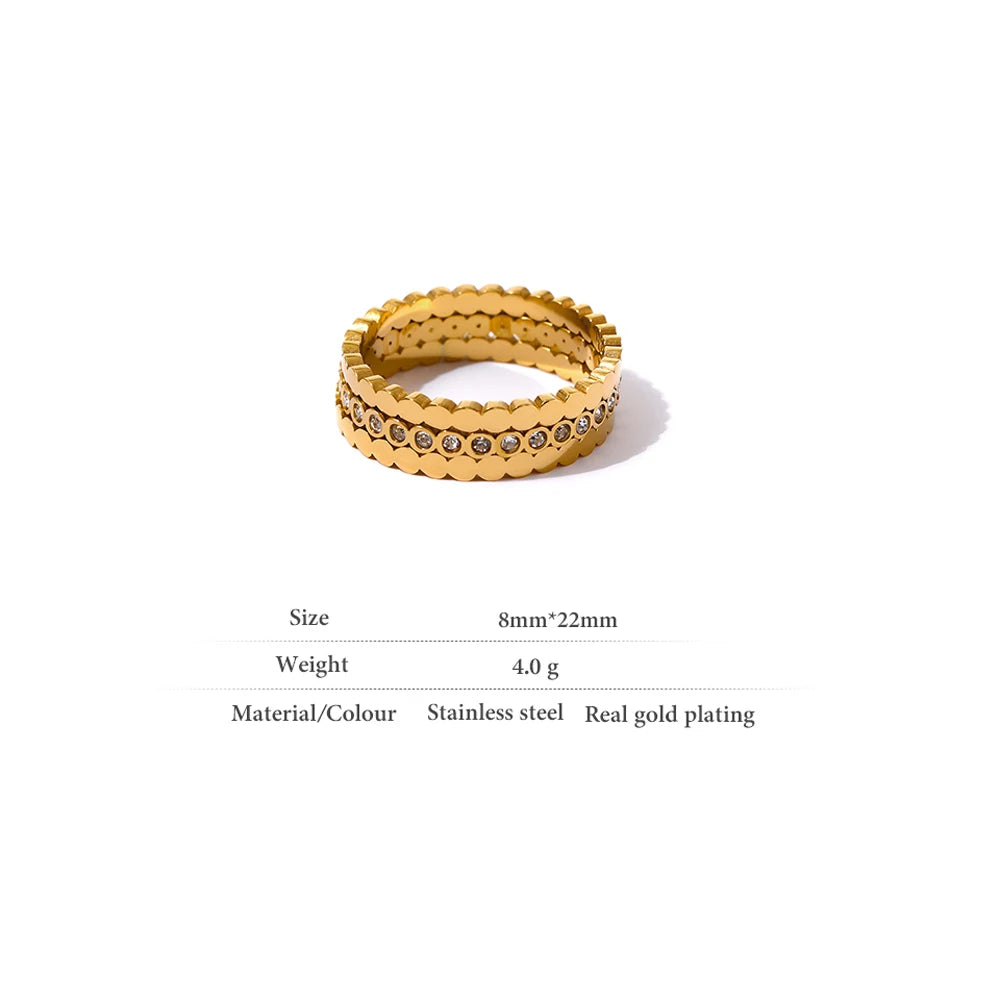 Bettina Kristall-Ring mit erhöhter Fassung, Ring, wasserfest, 316L-Edelstahl mit goldfarbener PVD-Beschichtung, Lark & Reed, Ansicht 5