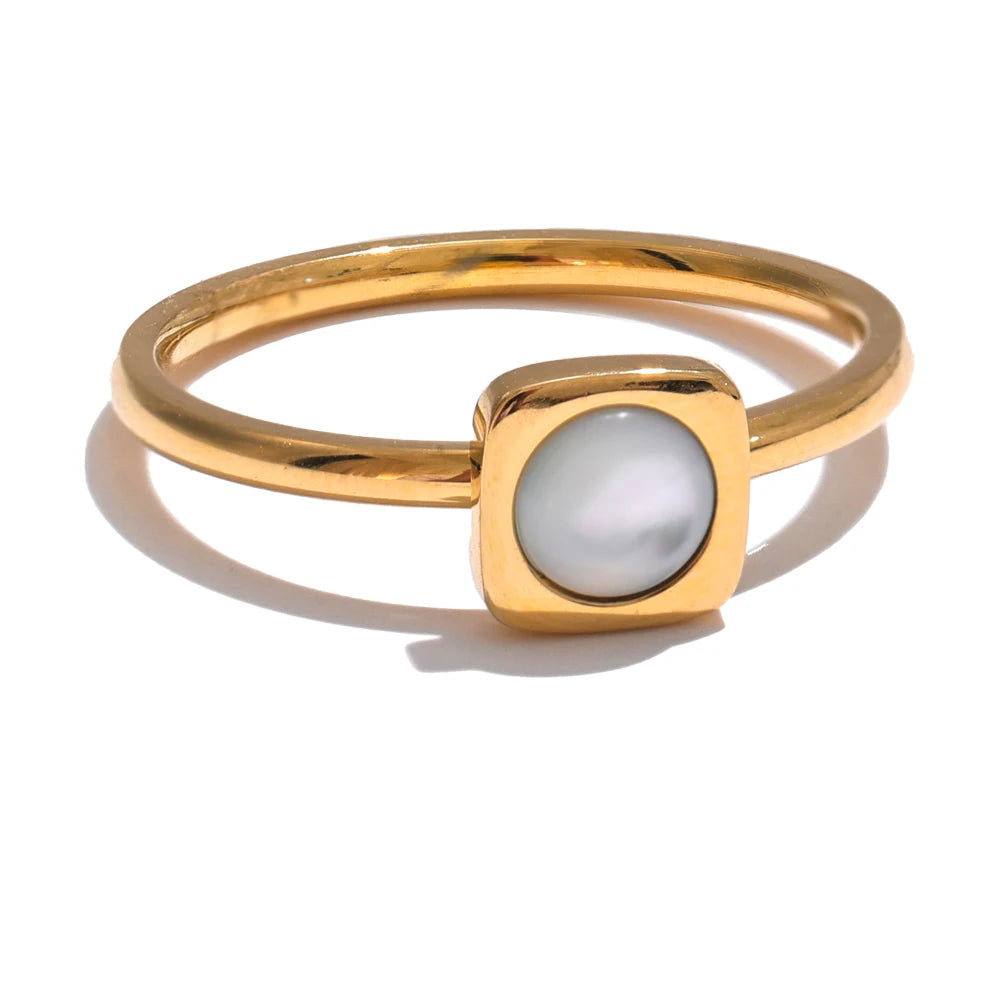 Saga firkantet perlemorsring, ring, tåler vand, rustfrit stål 316L med guldfarvet PVD-belægning, Lark & Reed, billede 7