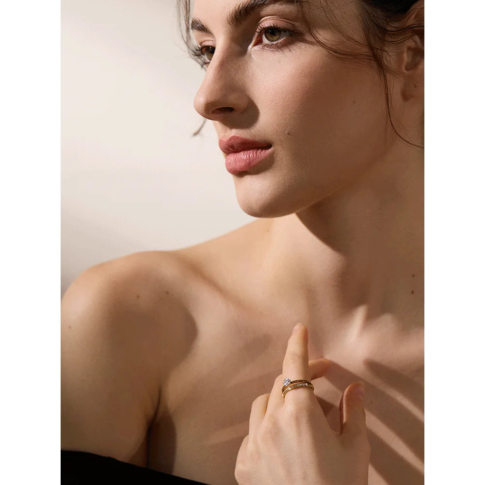 Elina ring med to rækker zirkonia, ring, tåler vand, rustfrit stål 316L med guld- eller sølvfarvet PVD-belægning, Lark & Reed, billede 2