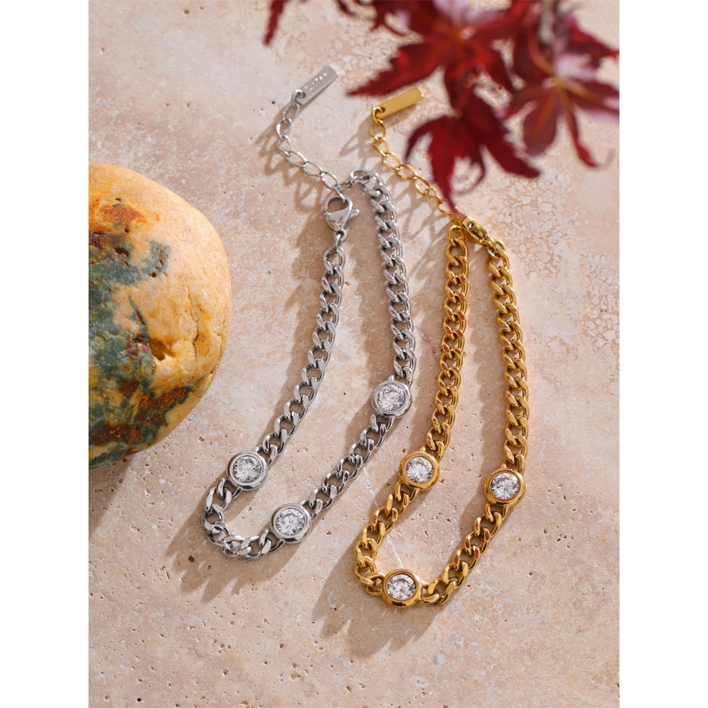 Amelia poleret panserarmbånd med zirkonia, armbånd, tåler vand, rustfrit stål 316L med guld- eller sølvfarvet PVD-belægning, Lark & Reed, billede 4