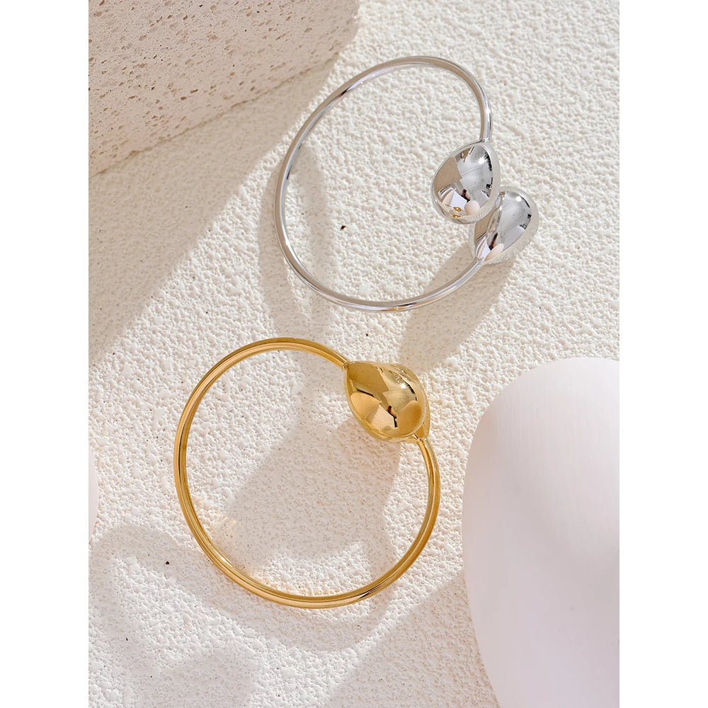 Ischia åben dråbearmring, armbånd, tåler vand, rustfrit stål 316L med guld- eller sølvfarvet PVD-belægning, Lark & Reed, billede 5