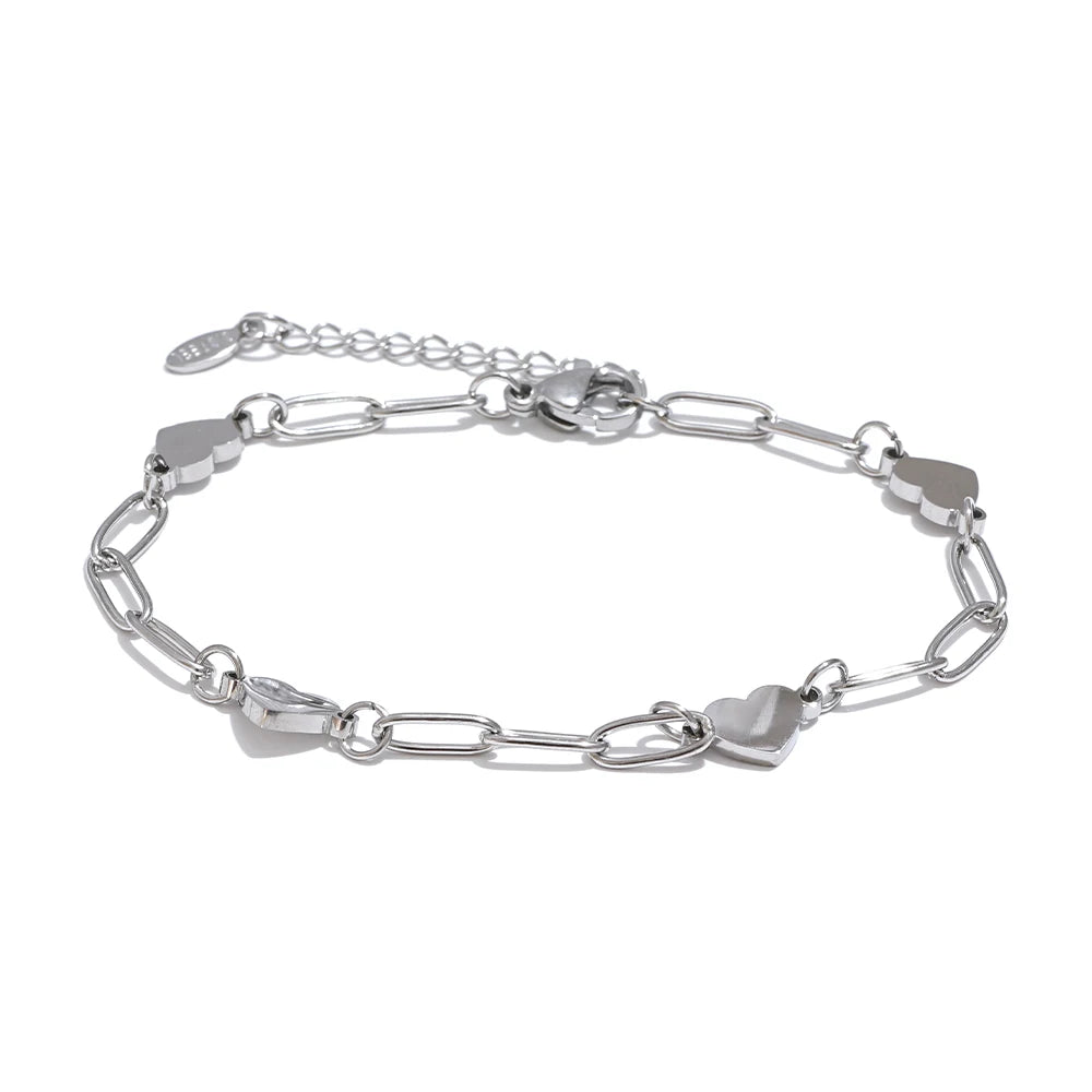 Lisbet armbånd med hjerter, armbånd, tåler vand, rustfrit stål 316L med guld- eller sølvfarvet PVD-belægning, Lark & Reed, billede 8