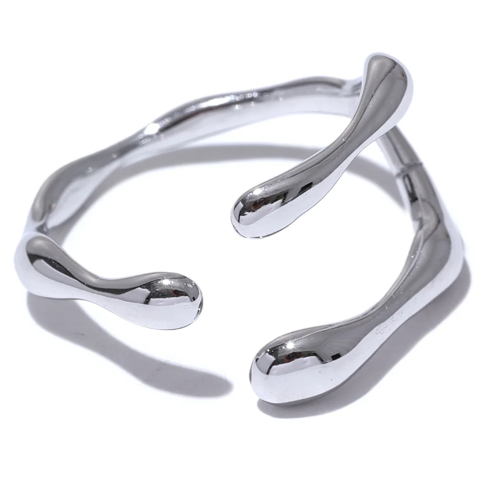 Anillo ajustable Gudrun enredadera, anillo, resistente al agua, acero inoxidable 316L con acabado PVD dorado o plateado, Lark & Reed, vista 8