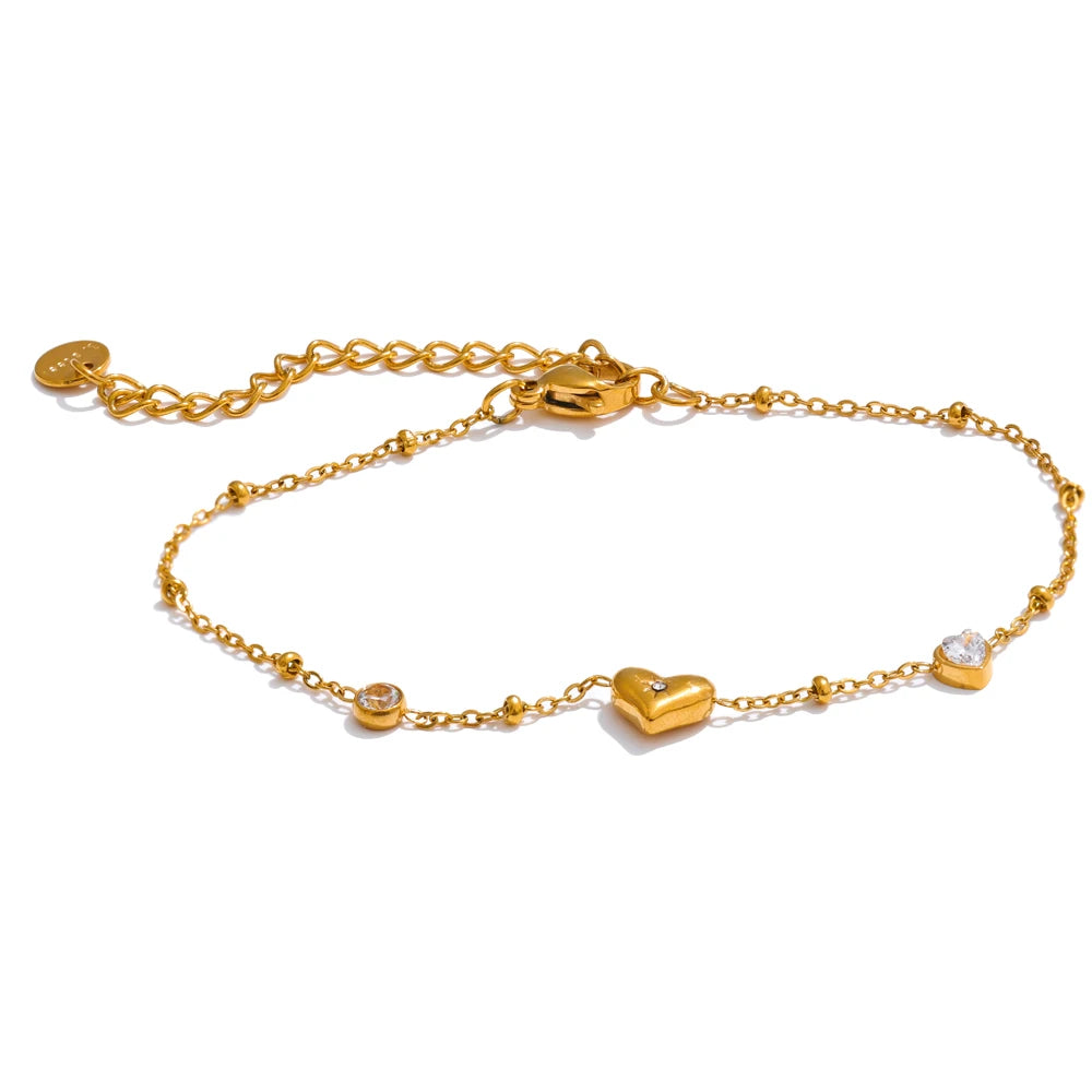 Anouska armbånd med små zirkoniahjerter, armbånd, tåler vand, rustfrit stål 316L med guld- eller sølvfarvet PVD-belægning, Lark & Reed, billede 8