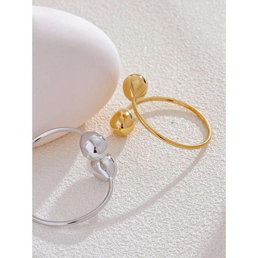 Ischia åben dråbearmring, armbånd, tåler vand, rustfrit stål 316L med guld- eller sølvfarvet PVD-belægning, Lark & Reed, billede 6