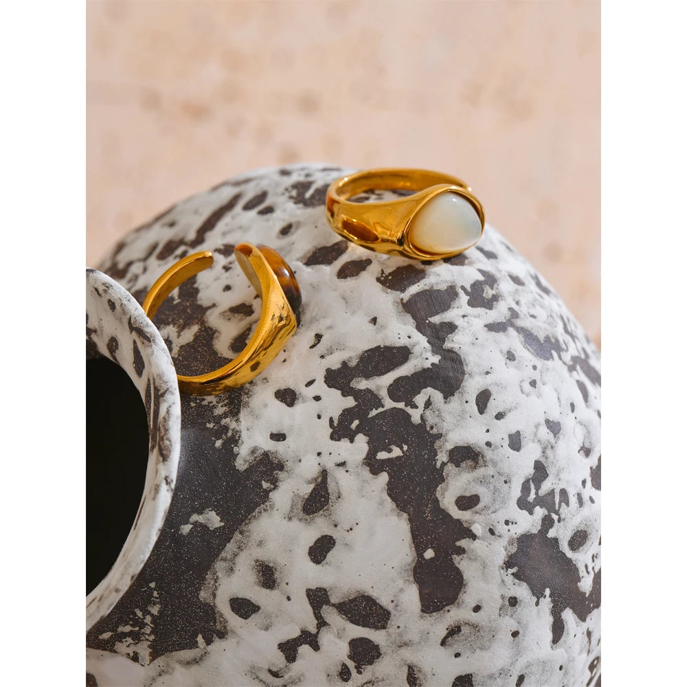 Rikke Stone Signet Ring, waterproof ring in 316L stainless steel with a gold PVD finish by Lark & Reed, view 4