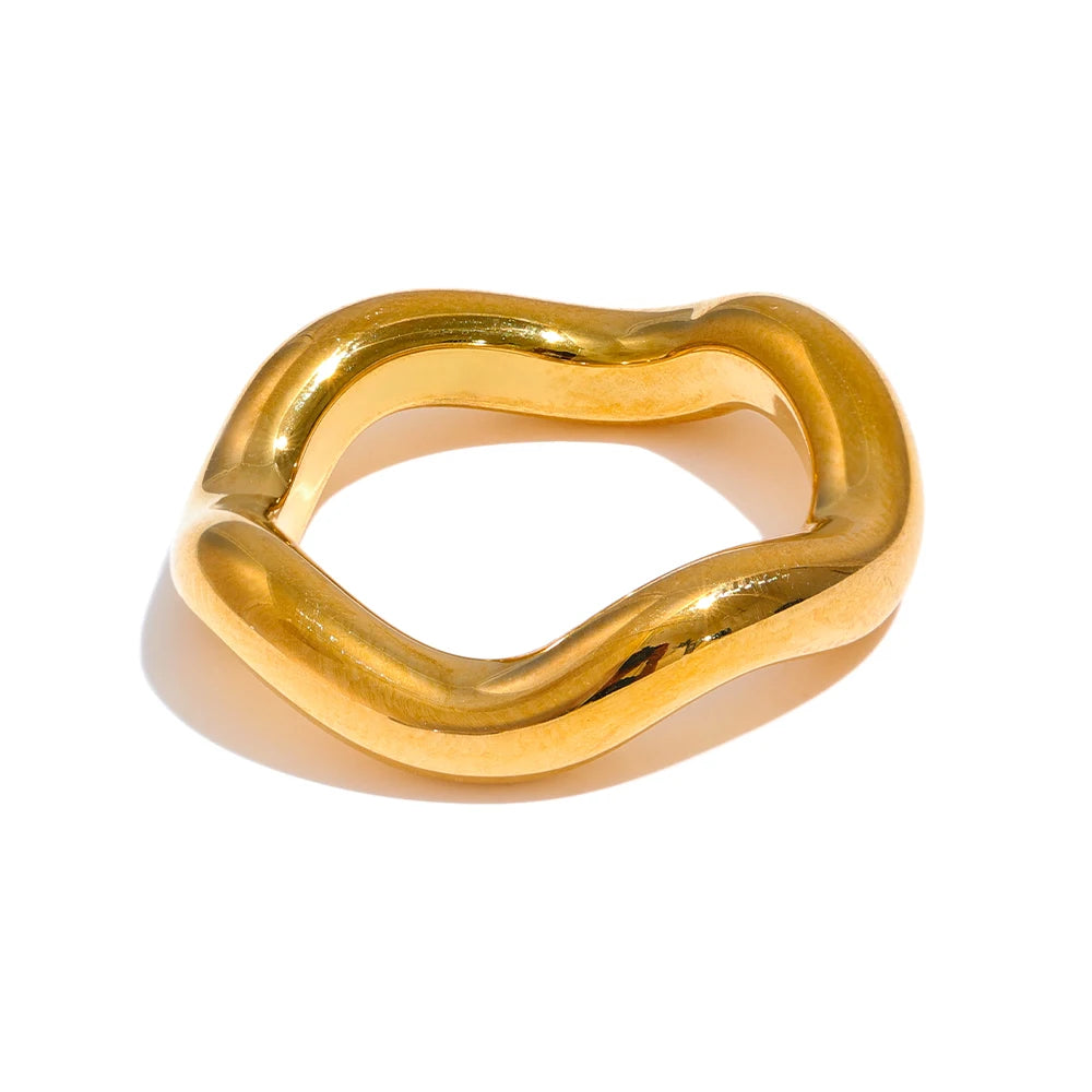 Trine Twist Band, waterproof ring in 316L stainless steel with a gold or silver-tone PVD finish by Lark & Reed, view 8