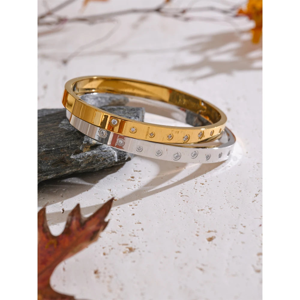 Kiel armring med zirkonialinje, armbånd, tåler vand, rustfrit stål 316L med guld- eller sølvfarvet PVD-belægning, Lark & Reed, billede 2