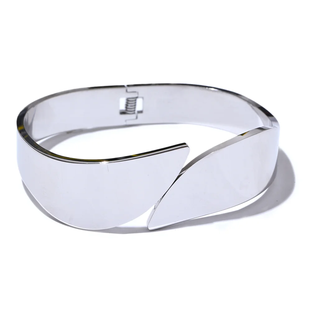 Brazalete rígido Rimini con bisagra, pulsera, resistente al agua, acero inoxidable 316L con acabado PVD dorado o plateado, Lark & Reed, vista 8