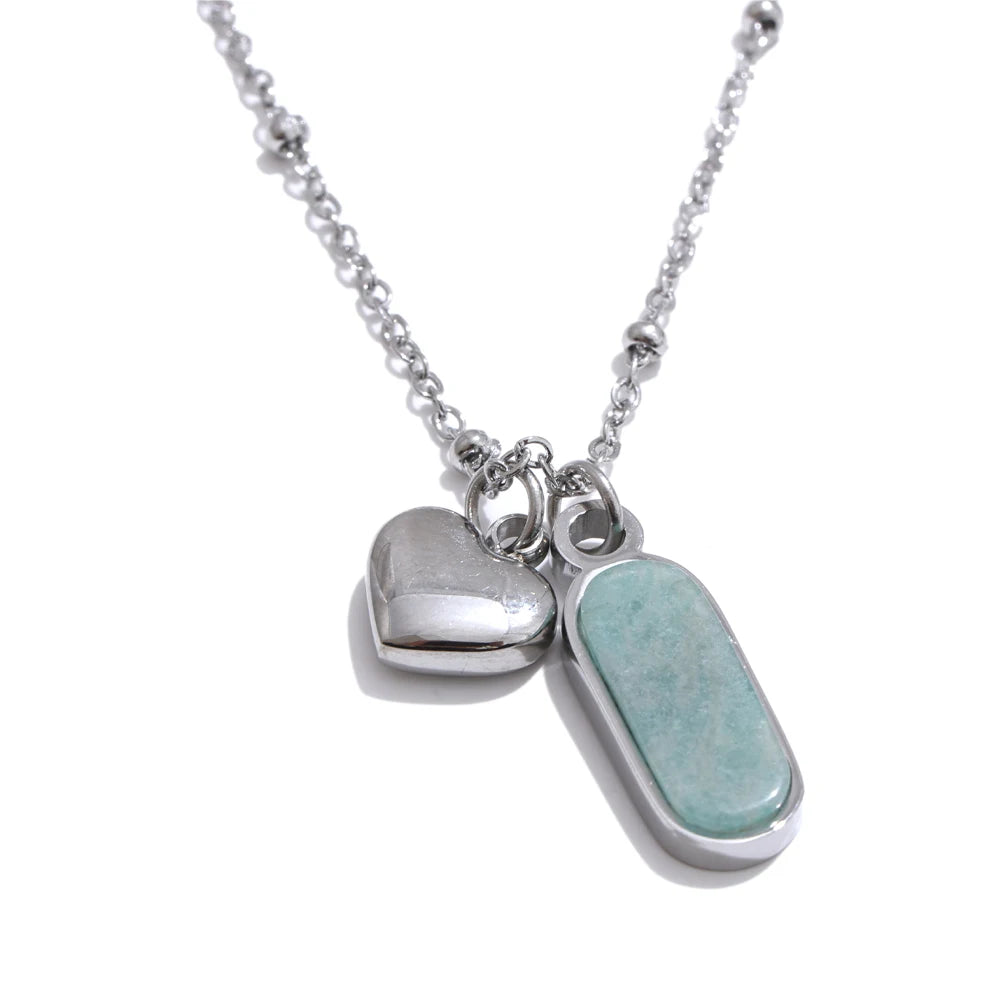 Colgante Amalie corazón y amazonita, collar, resistente al agua, acero inoxidable 316L con acabado PVD dorado o plateado, Lark & Reed, vista 8