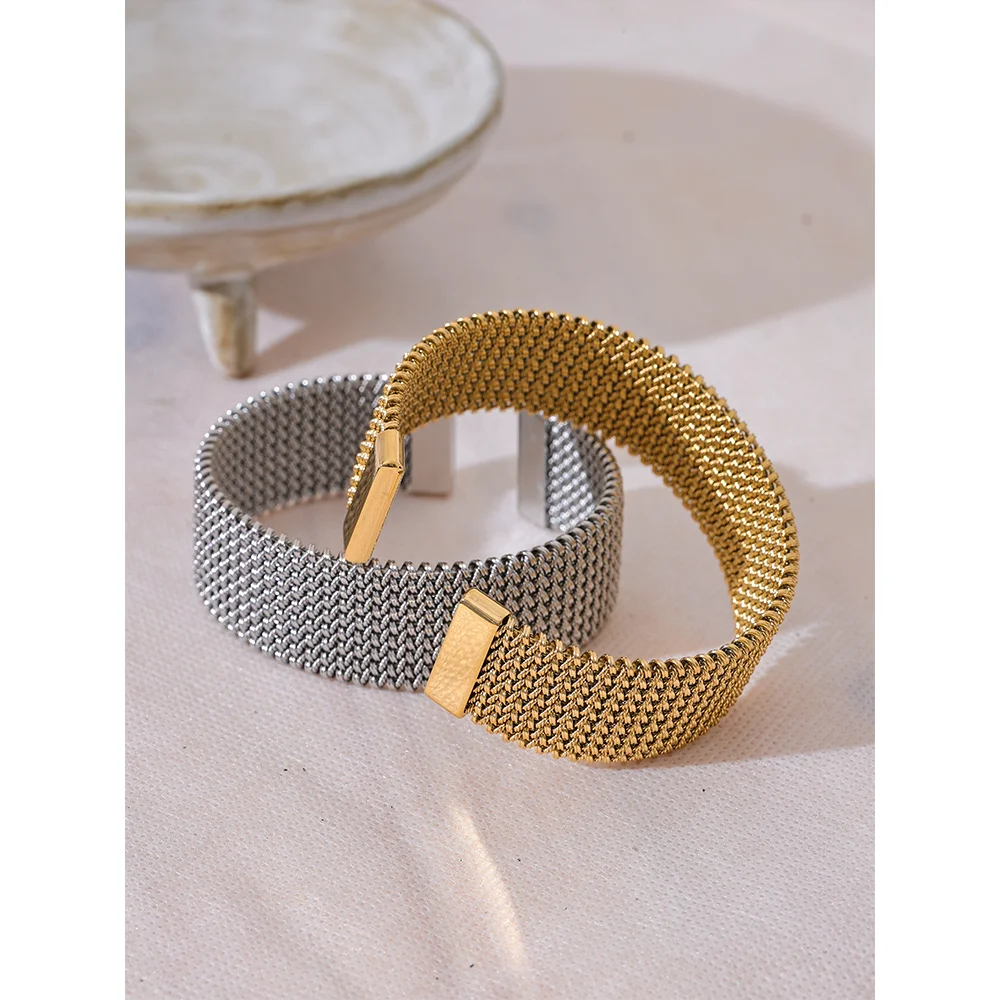 Brazalete abierto Haarlem malla, pulsera, resistente al agua, acero inoxidable 316L con acabado PVD dorado o plateado, Lark & Reed, vista 6