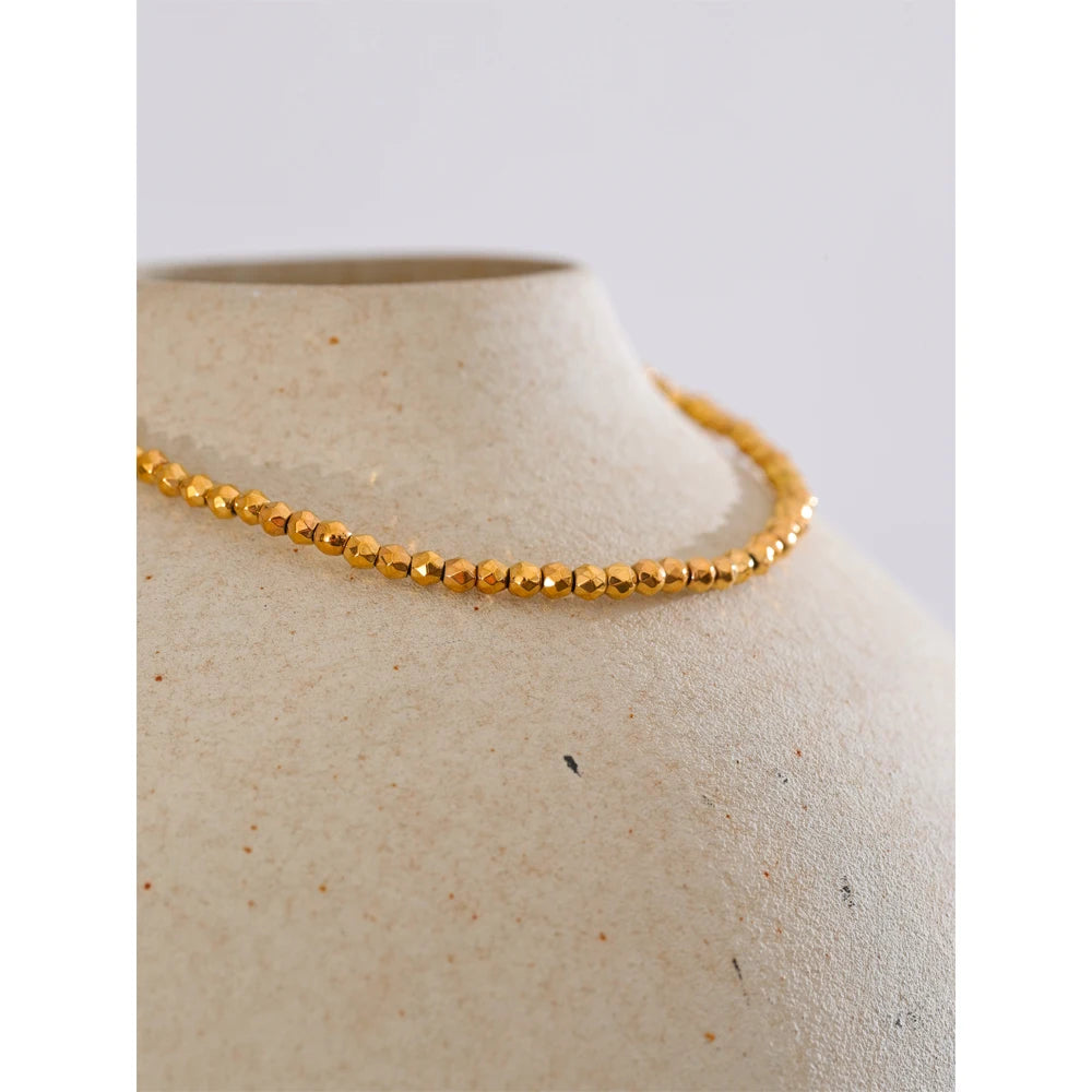 Nazare smal snoet armring, armbånd, tåler vand, rustfrit stål 316L med guldfarvet PVD-belægning, Lark & Reed, billede 2
