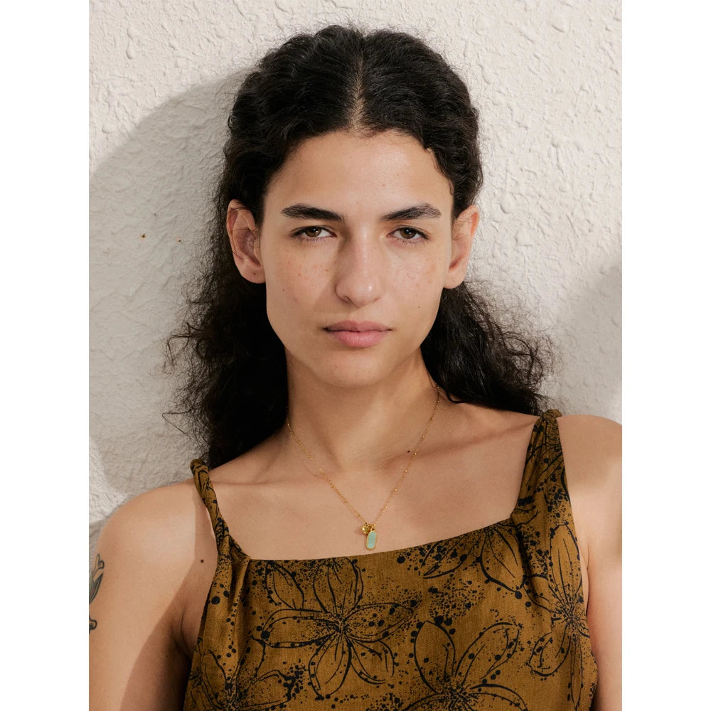Colgante Amalie corazón y amazonita, collar, resistente al agua, acero inoxidable 316L con acabado PVD dorado o plateado, Lark & Reed, vista 3