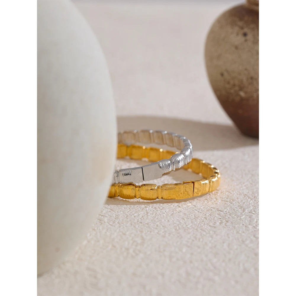 Oslo riflet armring, armbånd, tåler vand, rustfrit stål 316L med guld- eller sølvfarvet PVD-belægning, Lark & Reed, billede 6