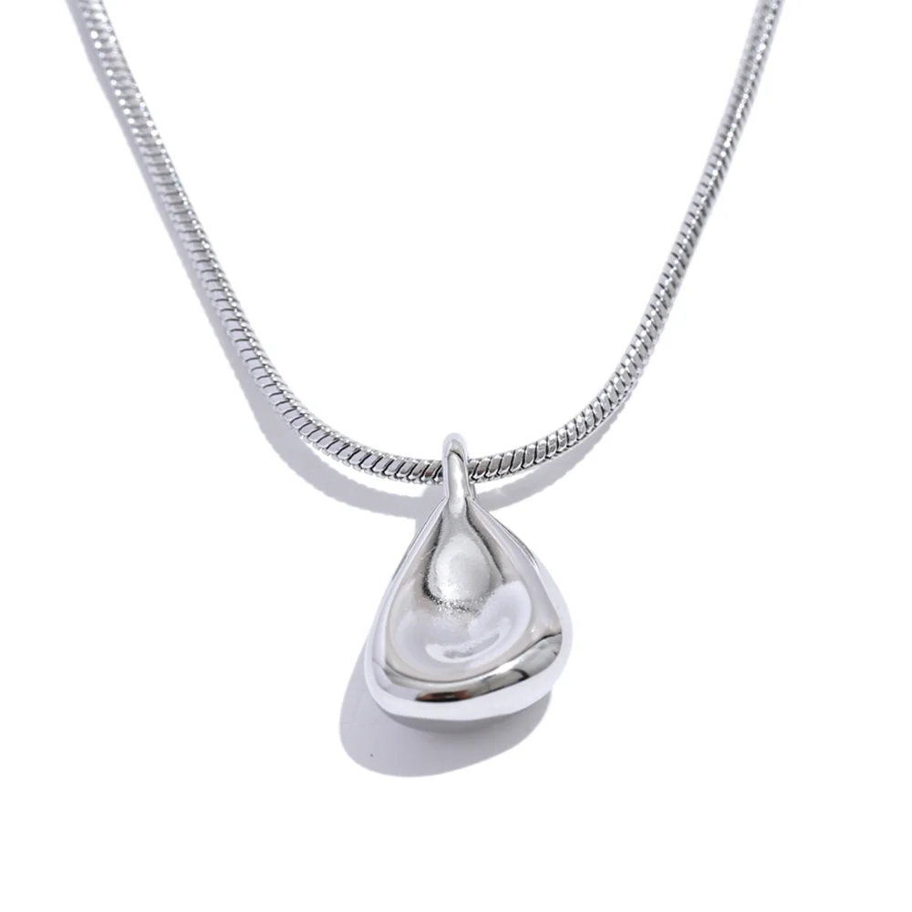 Elke Tropfen-Anhänger, Halskette, wasserfest, 316L-Edelstahl mit gold- oder silberfarbener PVD-Beschichtung, Lark & Reed, Ansicht 7