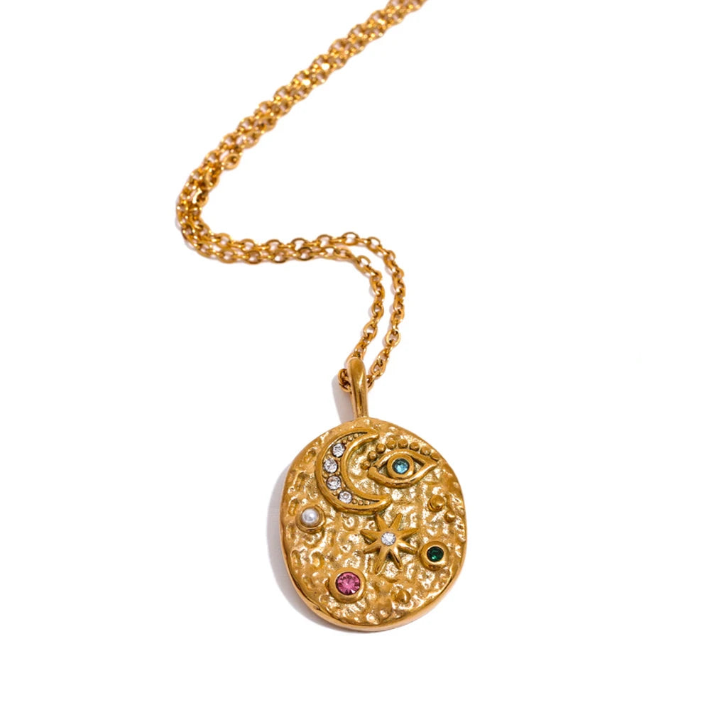 Urbino medaljonkiriipus, kaulakoru, vedenkestävä, 316L-ruostumaton teräs kullanvärisellä PVD-pinnoitteella, Lark & Reed, kuva 7
