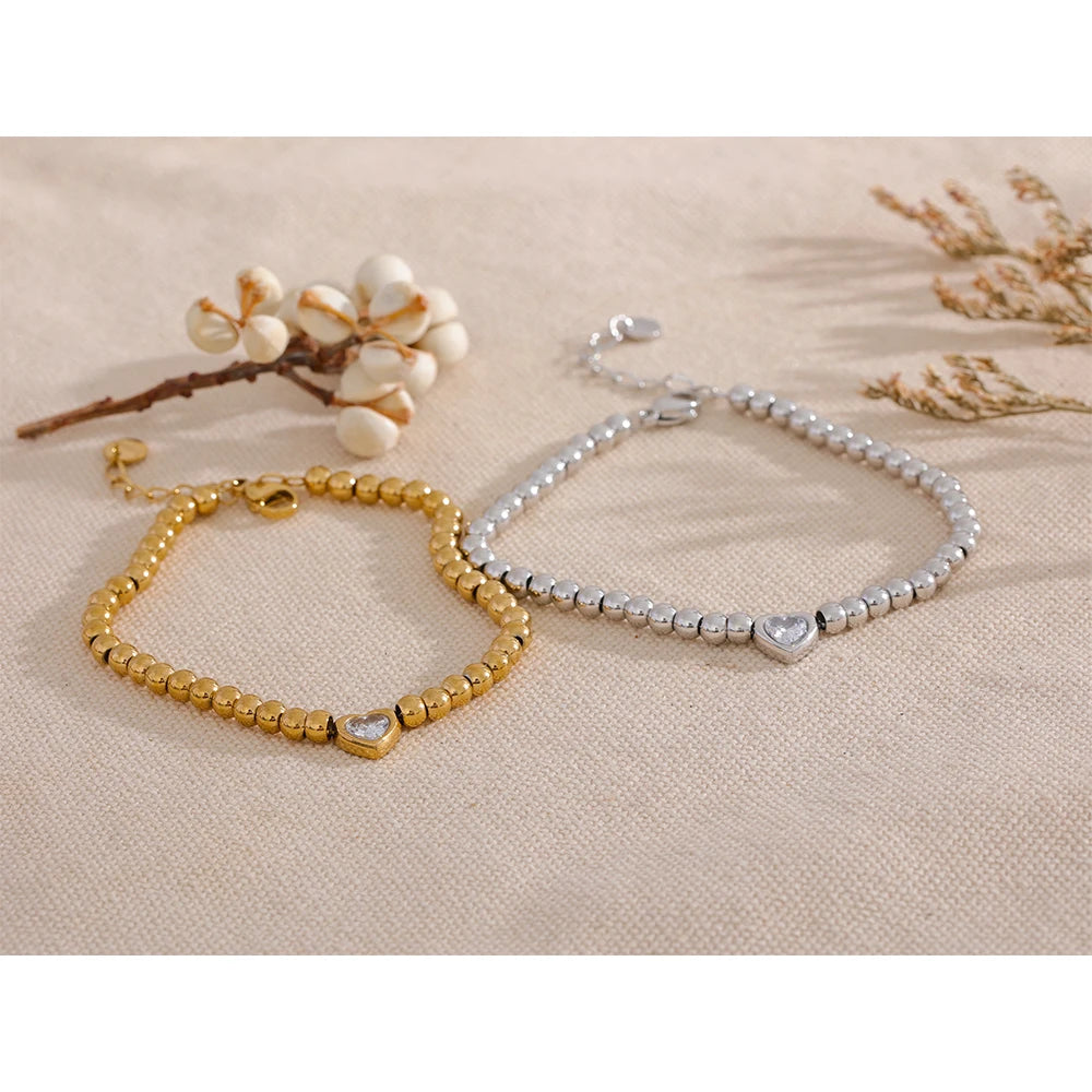 Leonora kuglearmbånd med hjerte, armbånd, tåler vand, rustfrit stål 316L med guld- eller sølvfarvet PVD-belægning, Lark & Reed, billede 4
