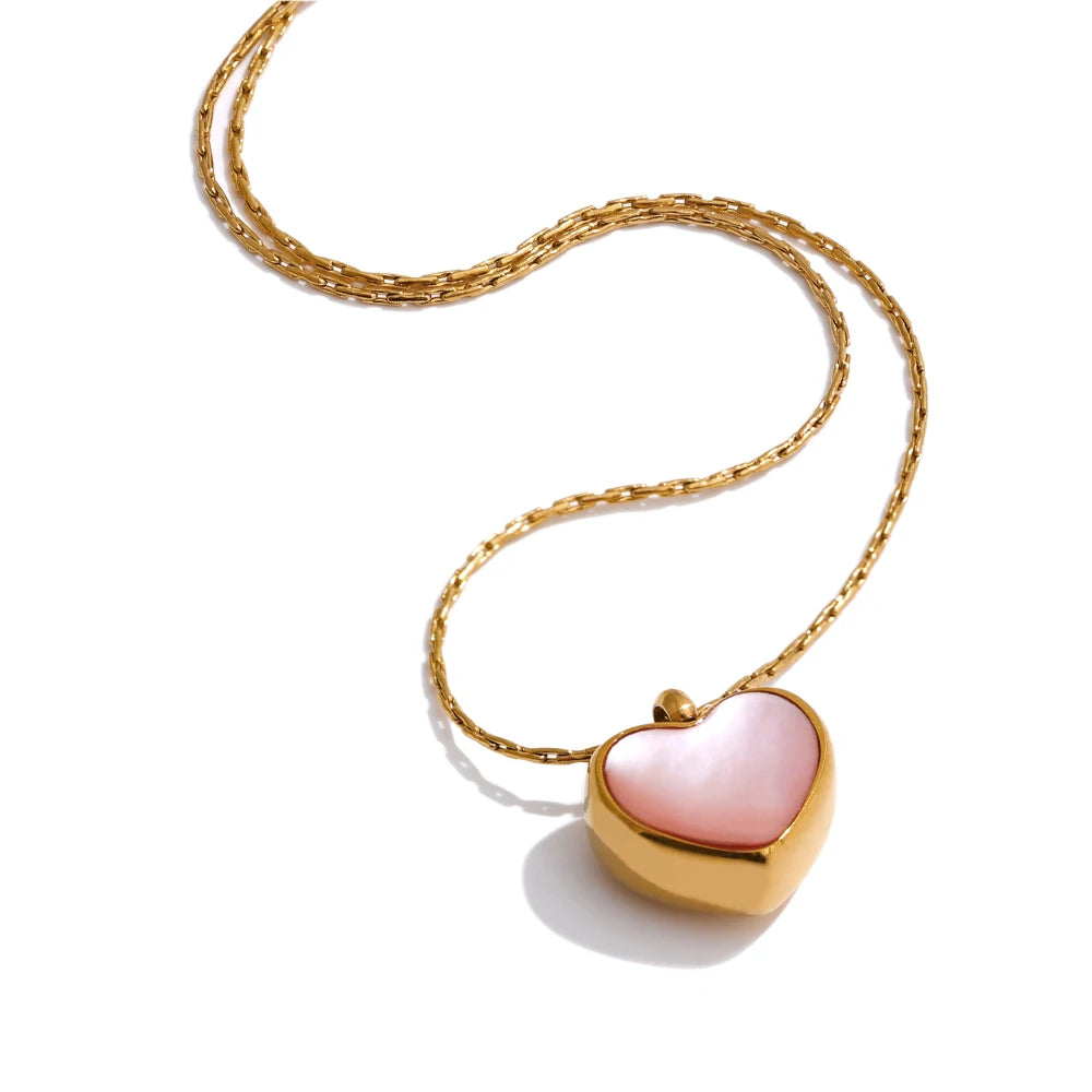 Odile Shell Heart Pendant
