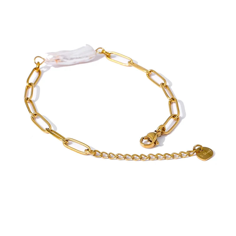 Ravenna paperclip-armbånd med perle, armbånd, tåler vand, rustfrit stål 316L med guldfarvet PVD-belægning, Lark & Reed